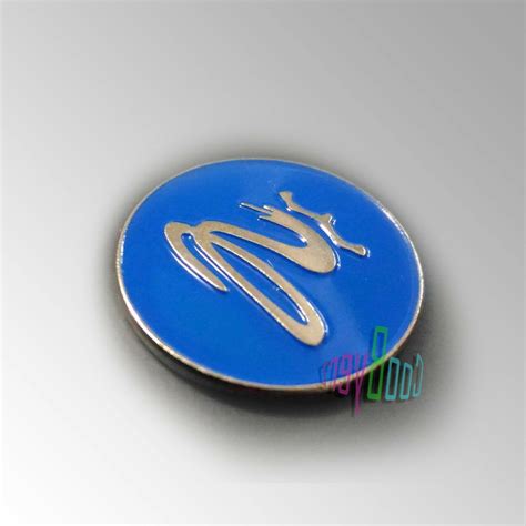 New Cobra Magnetic Golf Ball Marker For Golf