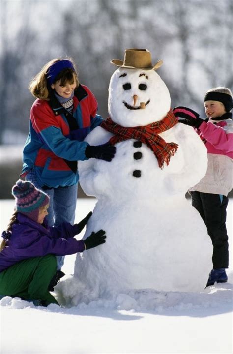 7 Activities For Kids Of All Ages To Do In Snowy Weather