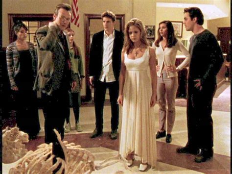 Buffy Contre Les Vampires Saison 1 Bienvenue à Sunnydale Mon Univers En Series Et En Livres