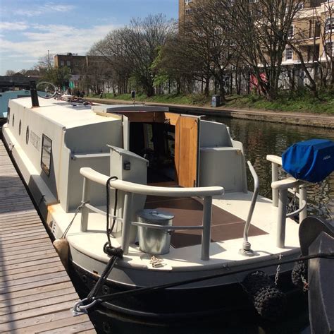 Canal Boat Stay With Experience For Two By The Indytute Experiences