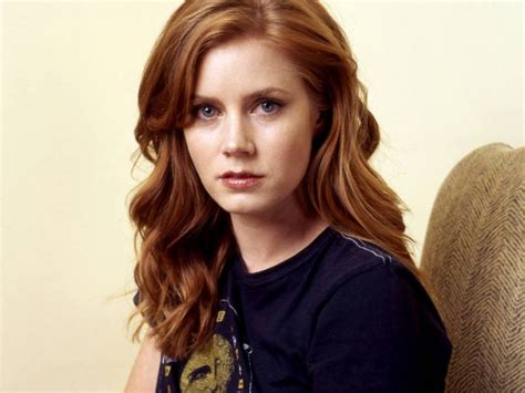 ≡ 10 Famous Redheads We Love And Adore 》 Her Beauty