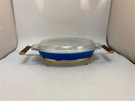 Vintage Primary Royal Blue Divided Oval Pyrex Casserole Dish With Lid And Serving Rack Cradle