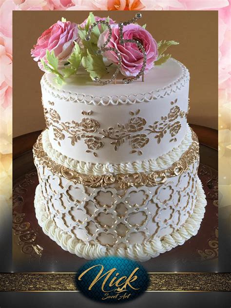 Traditional Birthday Cakes Also Carry Style And Elegance Cake