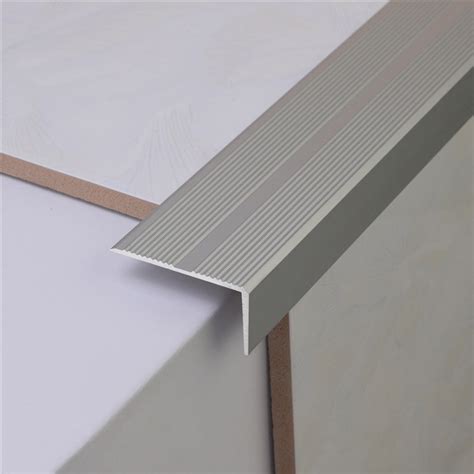 China Anti Slip Ceramic Tile Stair Nosing Aluminum Metal Step Edge Trim