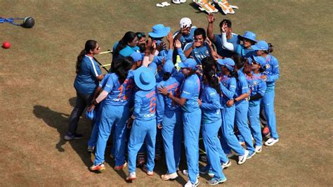 10 head to head challenge winners: India v/s Bangladesh Women's Asia Cup final T20: Live ...