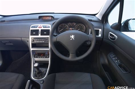 Peugeot 307 Review And Photos