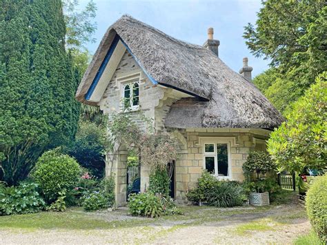 Step Inside This Magical Fairy Tale Cottage In Cornwall We Wish We