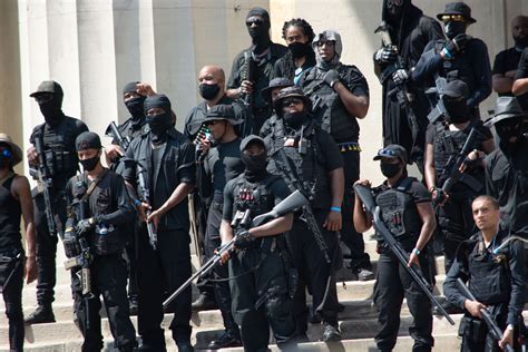 Militia Groups Face Off In Louisville Atlanta Daily World