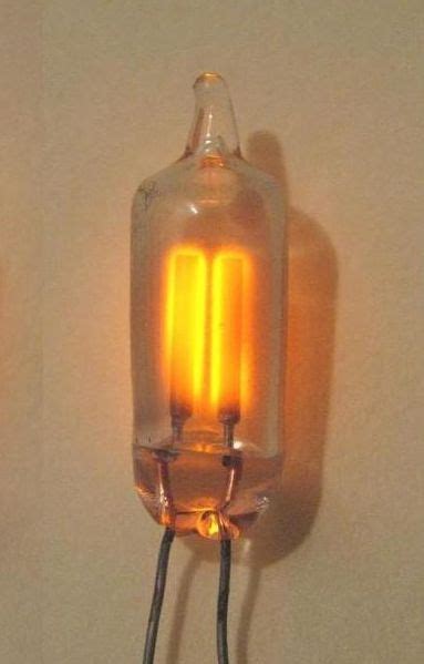 Fileneon Lamp Ne 2