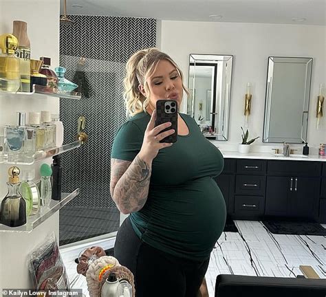 Pregnant Teen Mom Star Kailyn Lowry Shows Off The Evolution Of Her