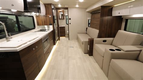 4 Winnebago Small Motorhomes With Slide Outs