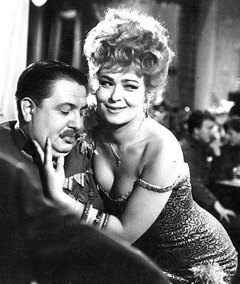 She is an actress, known for fany (1995), nesmrtelná teta (1993) and vrásky z lásky (2012). Pin na nástěnce Jiřina Bohdalová česká herečka