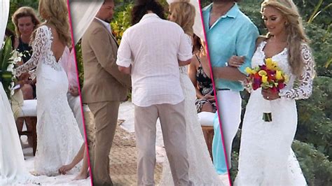 jason aldean marries brittany kerr in mexico just 2 years after