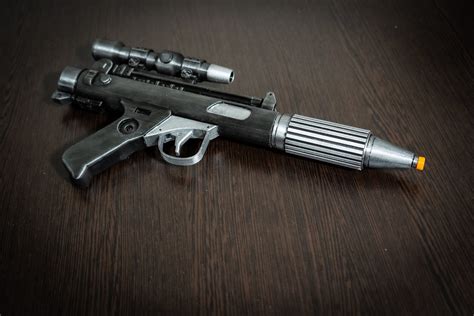 Dh 17 Blaster Pistol Star Wars Replica Star Wars Props Etsy