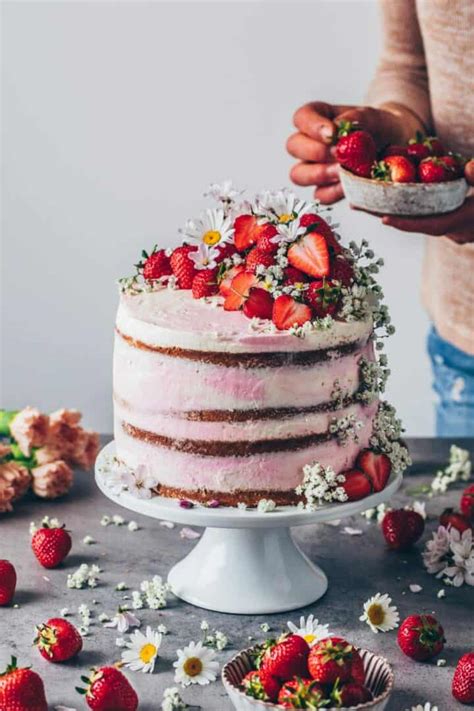 Strawberry Cream Naked Cake Recipe Bianca Zapatka Recipes