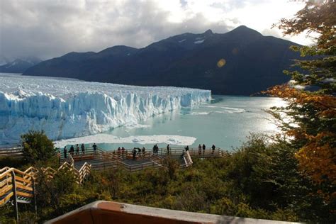 Las Pasarelas Del Glaciar Perito Moreno Tolkeyen Patagonia