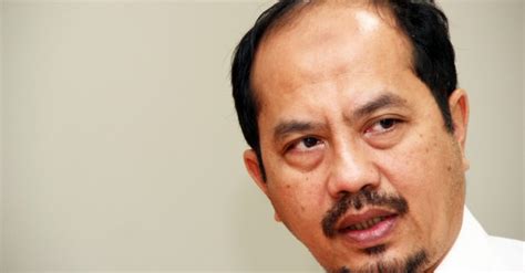 Sama ada daripada segi bantuan kemanusiaan ataupun pendidikan, kehebatan anak muda kita zaman sekarang tidak boleh disangkal lagi. Pulihkan imej Malaysia di mata dunia, bebaskan SPRM dari ...
