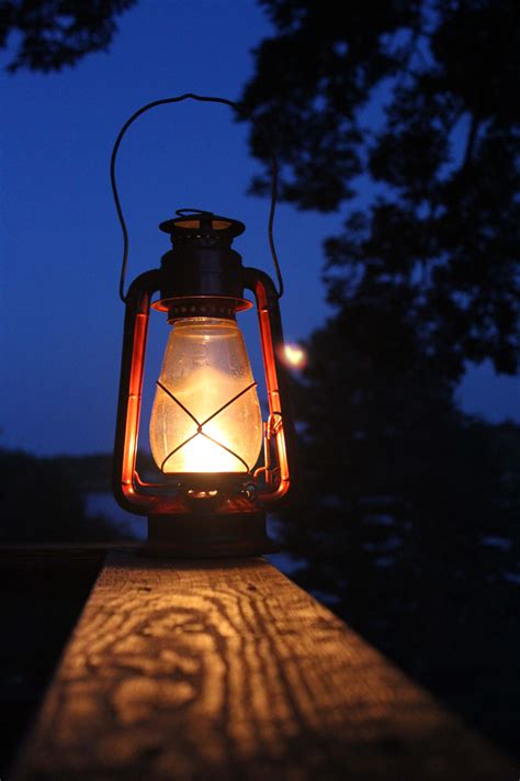 How To Light An Oil Lantern Lampeões Lanternas De Velas Lamparina