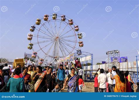 Ferris Wheel Giant Wheel Amusement Ride Fun And Fair Indian Mela In Indrayani Thadi Jatra