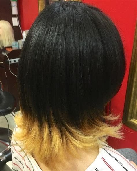 Scene style is one of the best two tone hairstyles for women with high contrasting color combination. 20 Cool Two-tone Hair Ideas for Short, Medium and Long ...