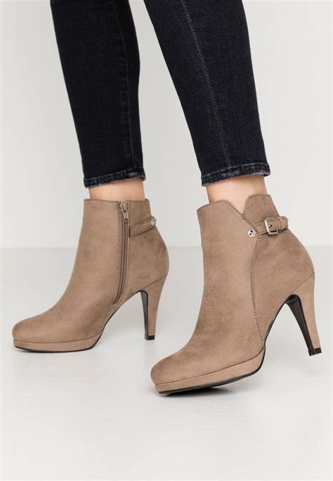 Heeled Ankle Boots Beige Womens Shoe Boots Zalando