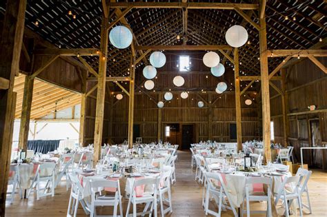 Lisateavet hidden vineyard wedding barn kohta leiate veebisaidilt weddingbarnmi.com. Top Barn Wedding Venues | Michigan - Rustic Weddings