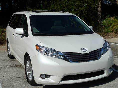 The feature is an option on the 2015 sienna. CarseatBlog: The Most Trusted Source for Car Seat Reviews ...