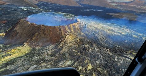 Active Litli Hrutur Volcanic Eruption Helicopter Tour From Reykjavik