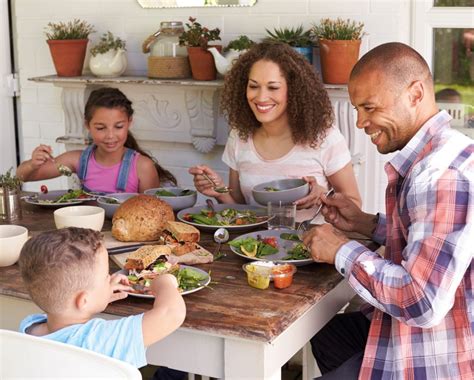 How To Eat Together For Better Health Healthy Food Guide