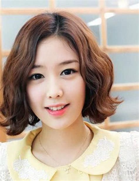 Korean Curly Hairstyle