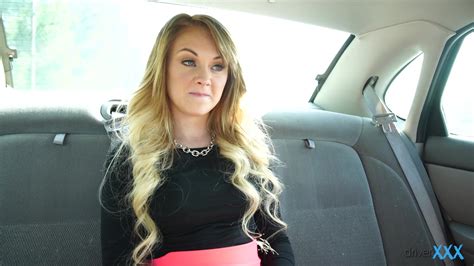 Pick Up S E With Lizzie Bell Free Full Length Xxx Video By Driver