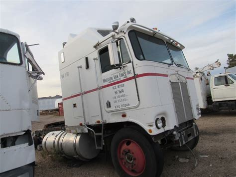 1982 Kenworth K100 Tpi