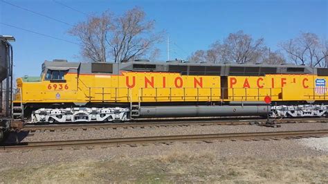 Union Pacific Dda X Centennial In Freight Service On The Kansas