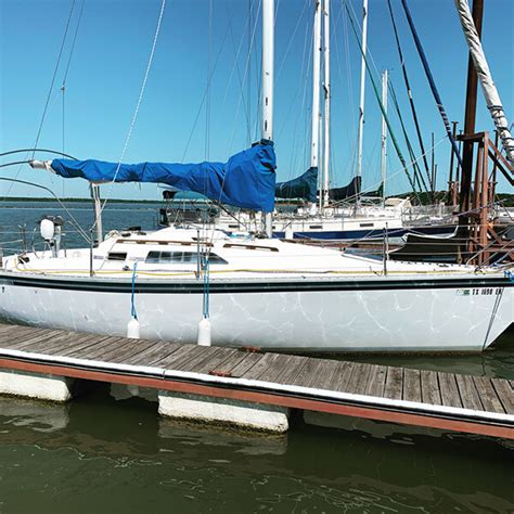 Hunter 285 — Sailboat Guide