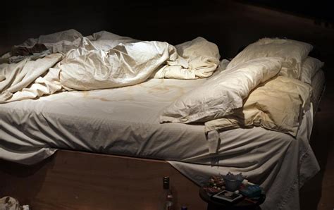 my bed tracey emin s messy bed sells for record £2 54 million metro news