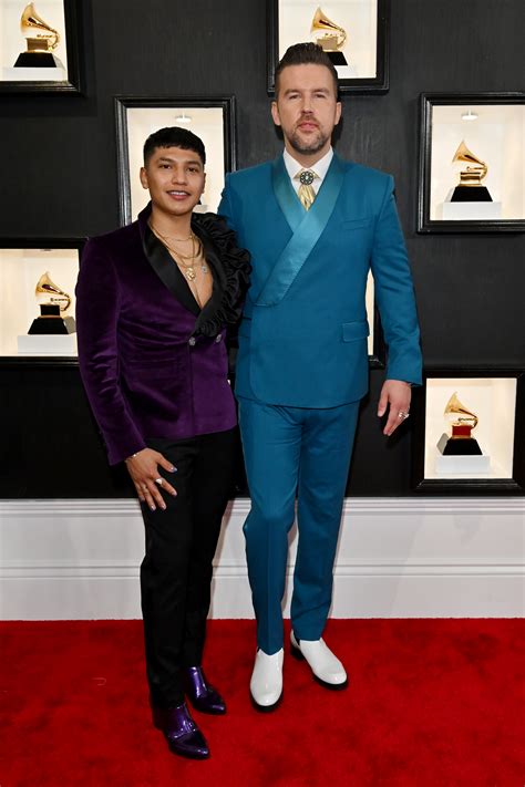 Tj Osbornes Boyfriend Abi Ventura Pops In Purple At Grammys 2023