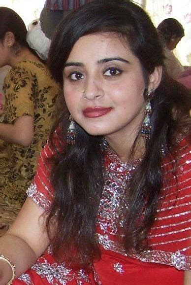 Beautiful Indian And Pakistani Girls Hot Indian Girls Facebook Images