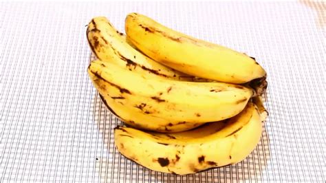 एक सप्ताह तक केले ताजा रखने के 3 तरीके How To Keep Bananas Fresh