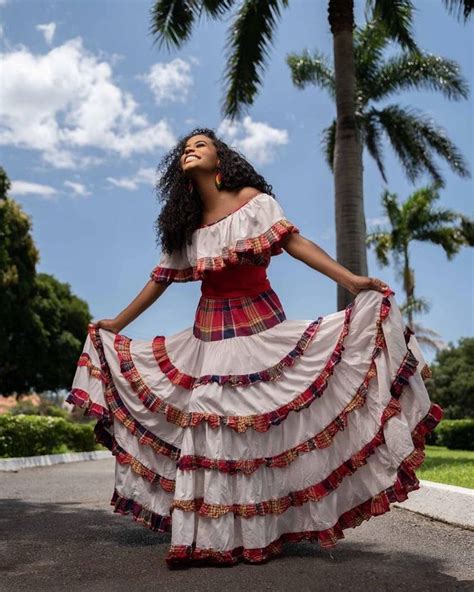 32 Best Womens Traditional Outfits From Around The World Jamaican