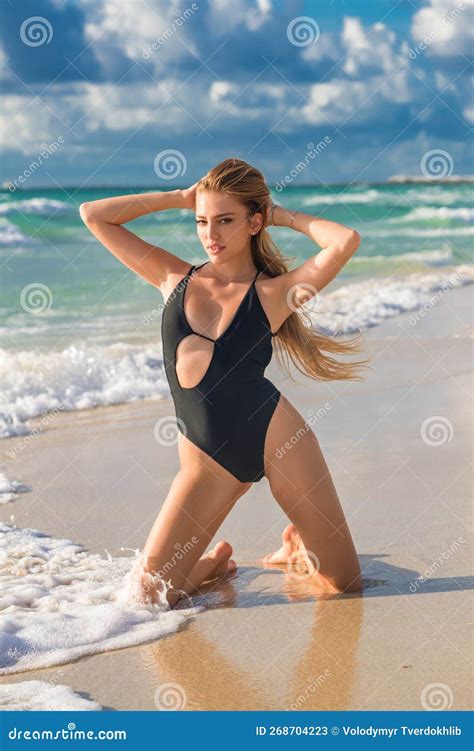 Beautiful Womans Body In Bikini On Beach Sensual Girl In Bikini On Sea