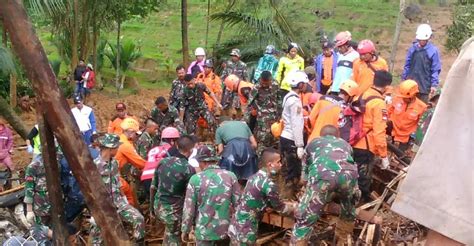 Wajib Tahu Ini Pertolongan Pertama Pada Korban Bencana Bandung Kita