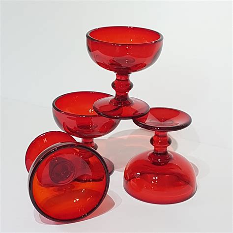 Set Of 4 Vintage Red Pressed Glass Pedestal Dessert Dishes Sundae