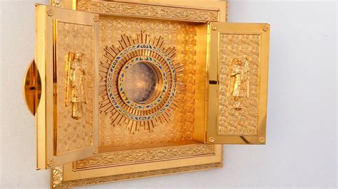 Tabernacle Monstrance For Eucharistic Adoration Tabernacle Monstrance