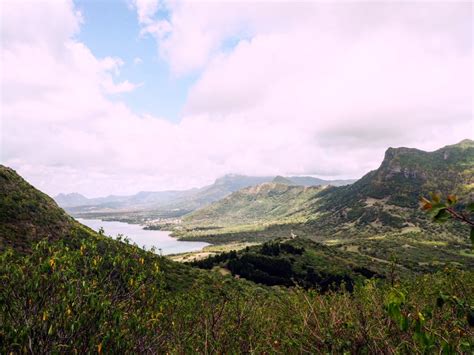Hiking In Mauritius How To Climb Le Morne Brabant Alex Getting Lost