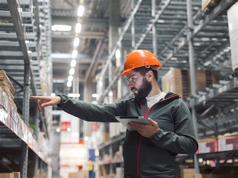 5 Ways Distributors Can Make Warehouse Jobs More Attractive Modern
