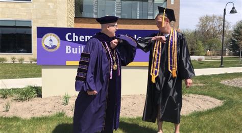Uw Stevens Point Celebrates 1300 Pointer Graduates All In Wisconsin