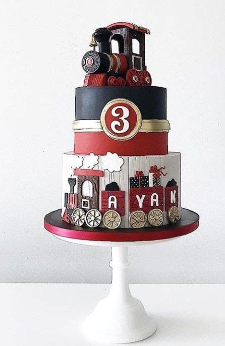 Pin By Mariana Soto On Cumple Julián Train Birthday Cake Beautiful