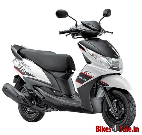 The demand for scooty in india has been constantly increasing in recent times. Yamaha Ray Z price, specs, mileage, colours, photos and ...