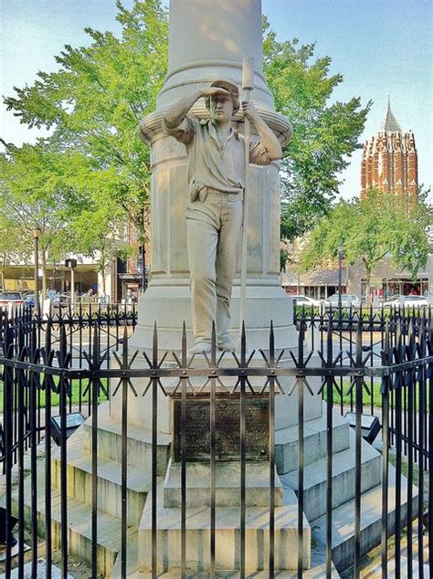 Broadway Civil War Monument In New Haven Ct Civil War Monuments