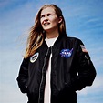 Alex the Astronaut releases a music video for her “Split the Sky” single